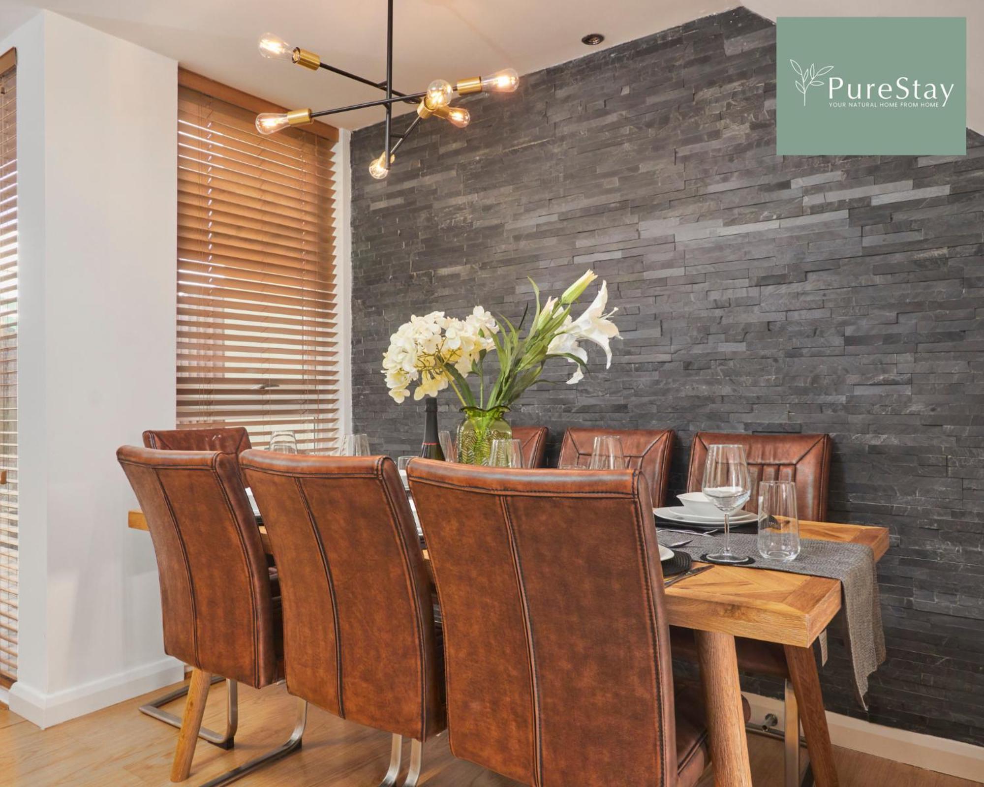 Superb House Manchester Near Etihad With Free Parking Sleeps 8 المظهر الخارجي الصورة