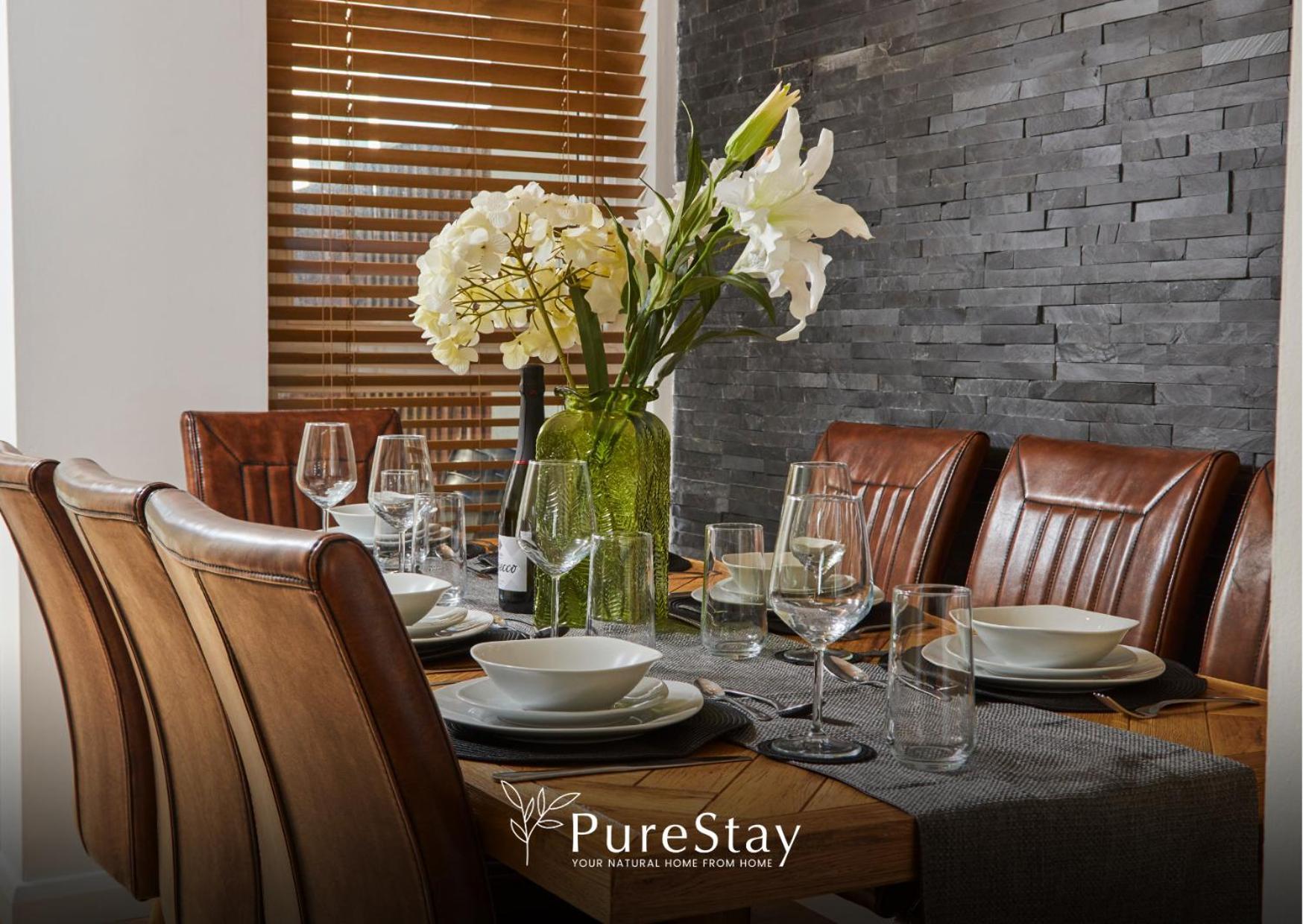 Superb House Manchester Near Etihad With Free Parking Sleeps 8 المظهر الخارجي الصورة