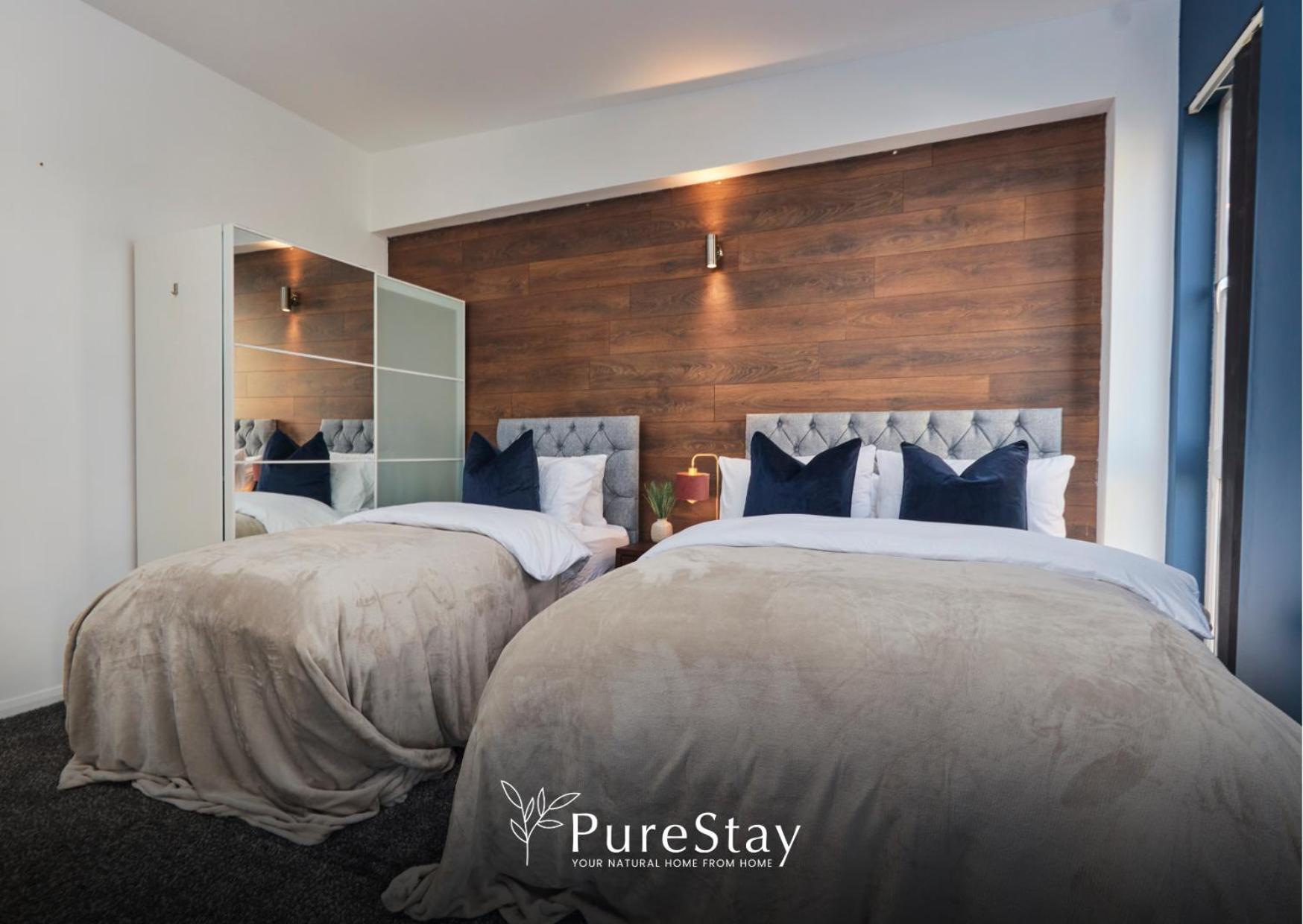 Superb House Manchester Near Etihad With Free Parking Sleeps 8 المظهر الخارجي الصورة